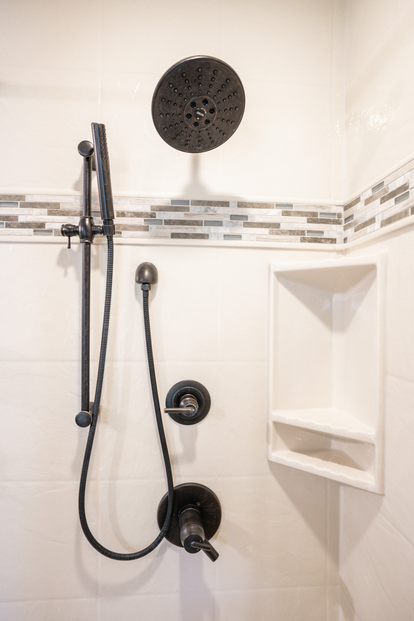 Rustic-Edge-Remodeling-17
